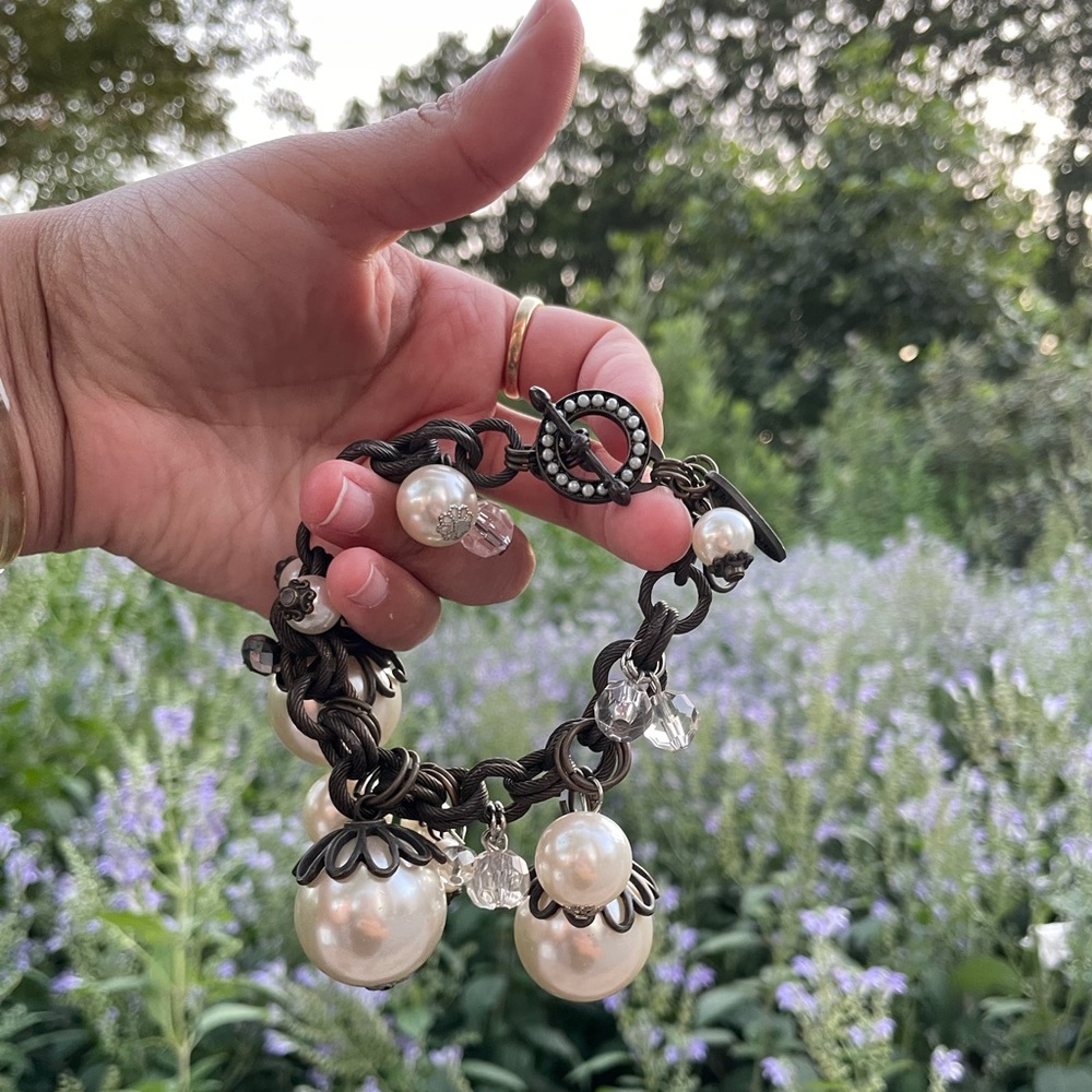Vintage plunder signed statement bracelet 💕